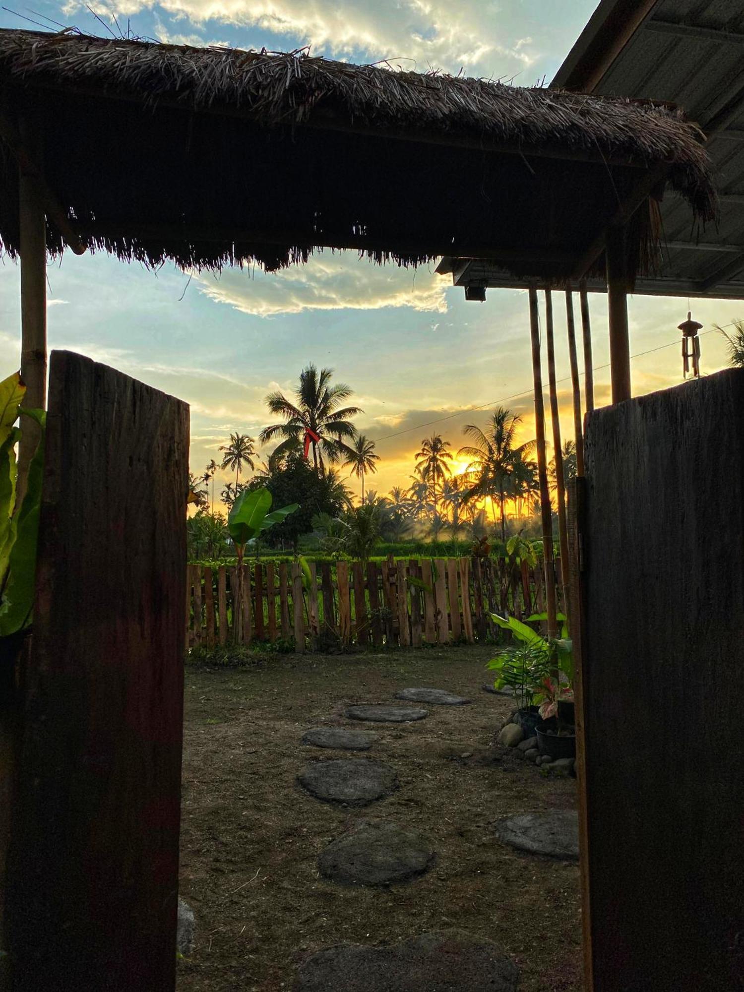 Alfarizi Homestay Tetebatu Eksteriør billede
